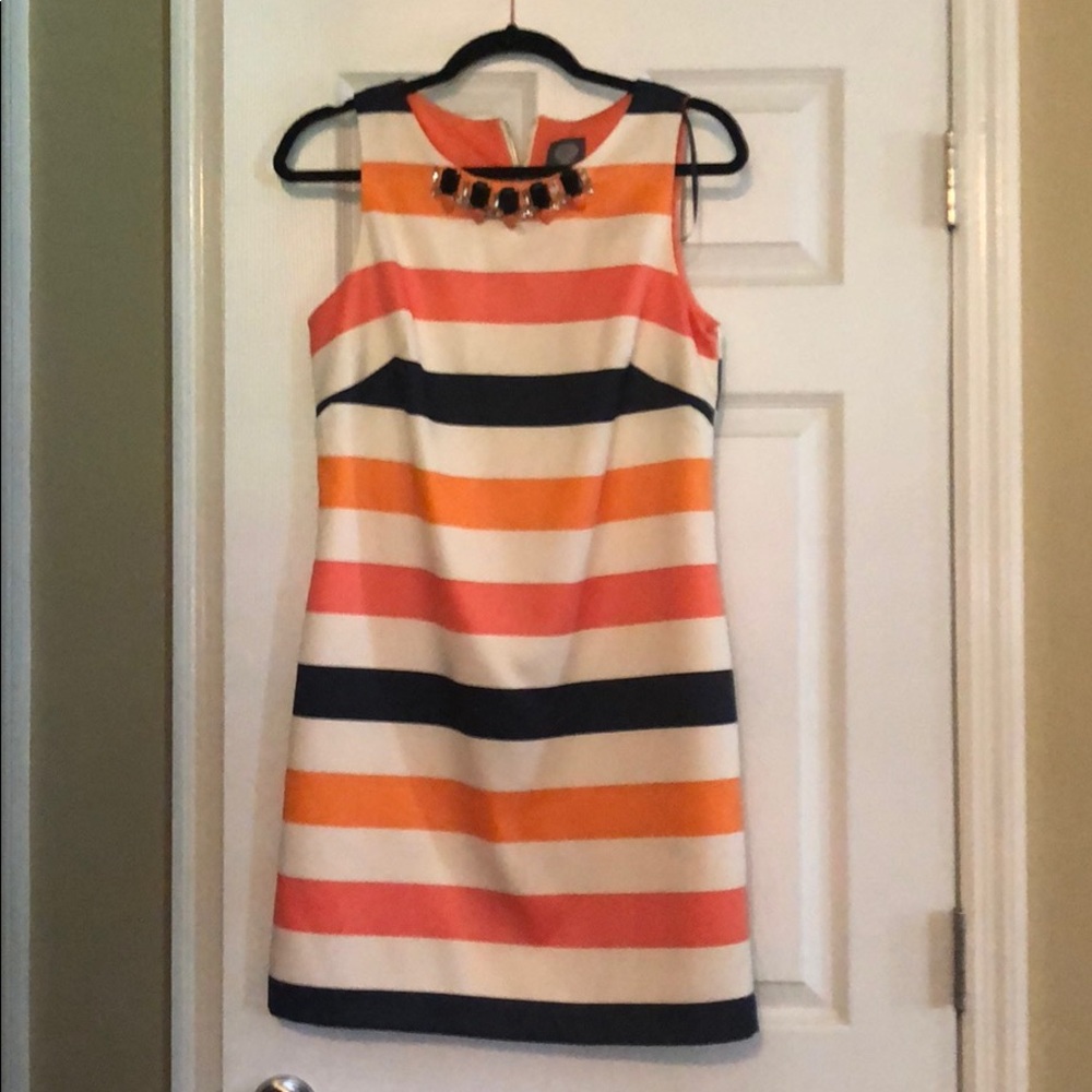 Beautiful striped Vince Camuto size 8